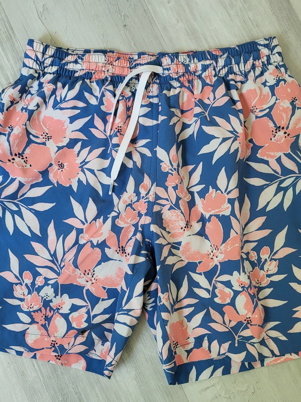 chubbies 7" Inseam Swim Trunk Shorts Men's Medium Mesh Lined